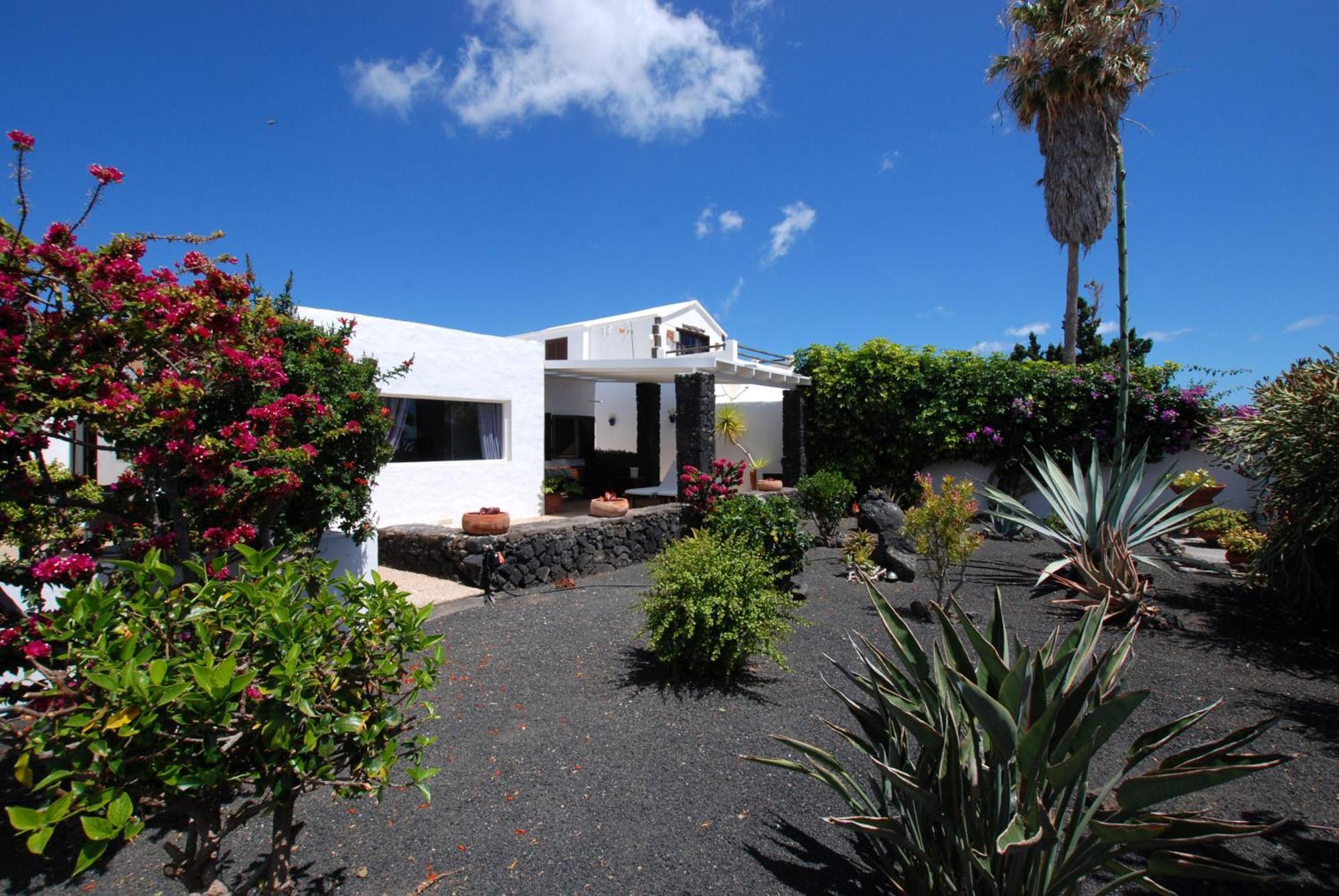 Casa Azmira Del Mar Vila Guatiza Exterior foto